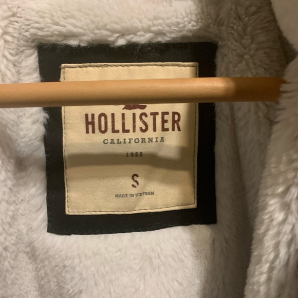 Hollister Parka with Removable Faux Fur Trim - Picture 3 of 6